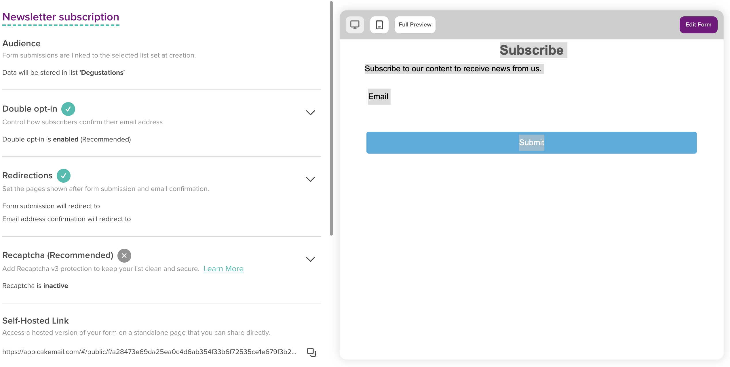 Form settings panel (Audience, Double opt-in, Redirections, and Recaptcha) shown next to a live preview of the subscription form